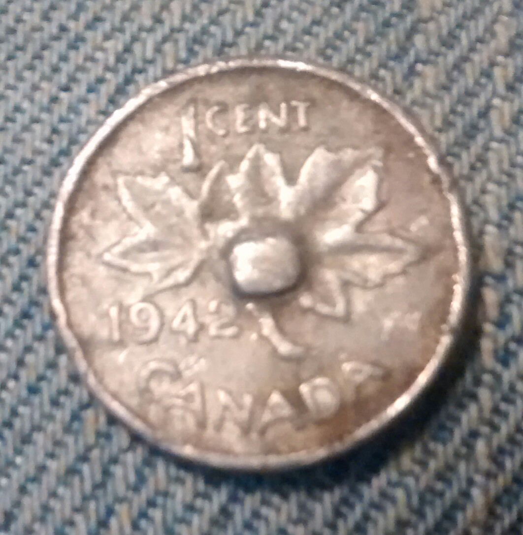1942-Canadian-Penny-With-Raised-Spot-On-Back?