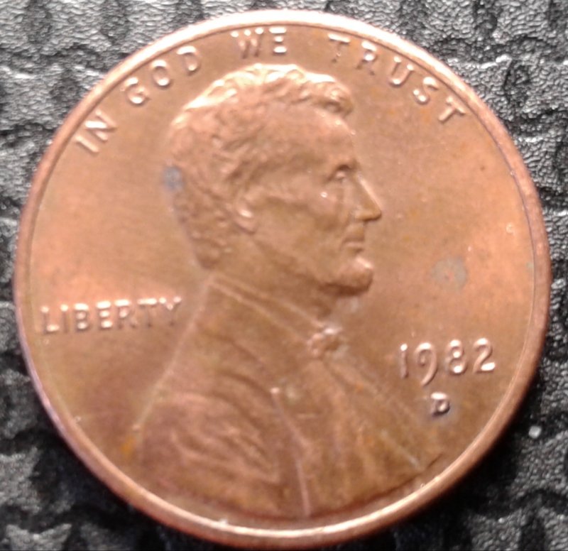 1982-D-LMC;-Small-Date-Copper-Or-Zinc?