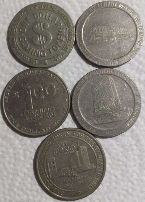 Casino-Tokens-And-Chips