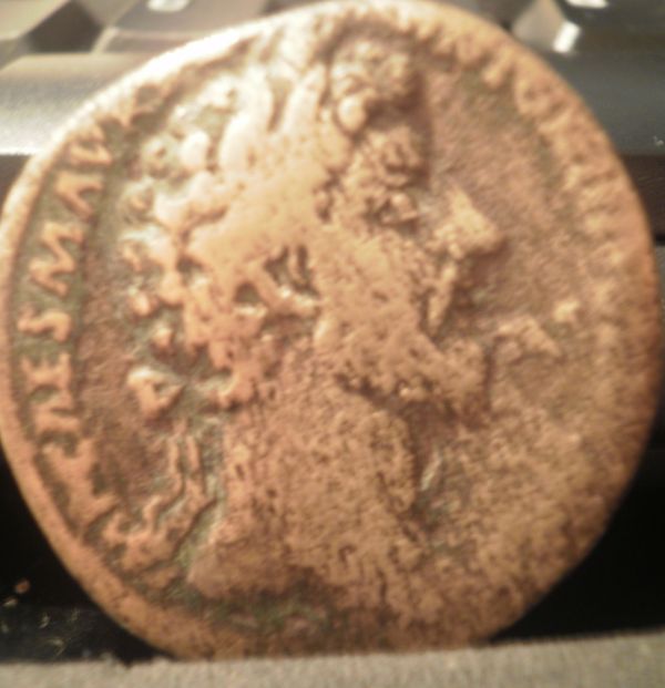 Can-Some1-Identify-Roma-Coin