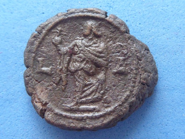 Roman-Bronze-Coin---Low-Grade-22mm