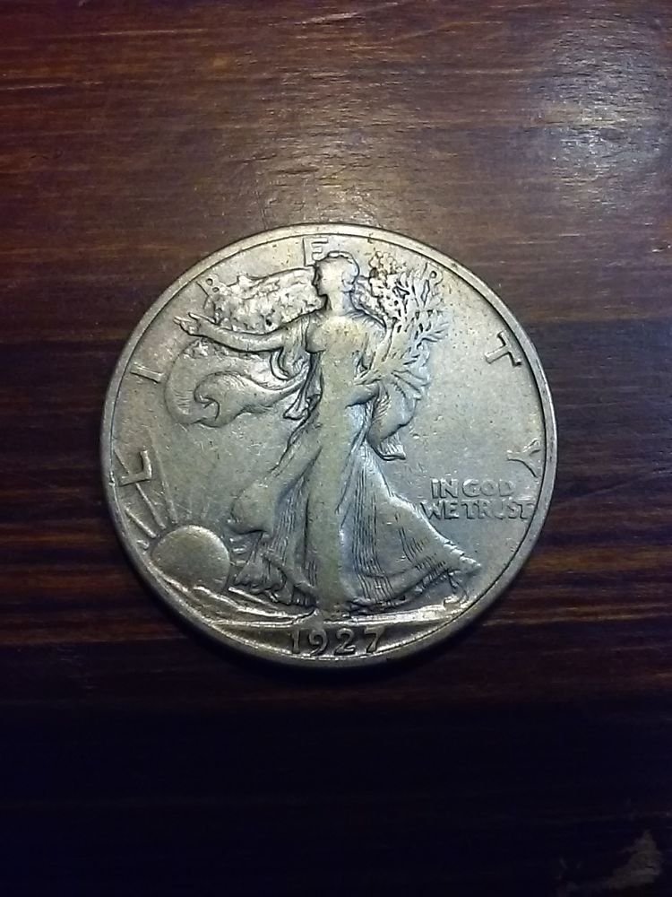 Grade--This-1927-S-Walking-Liberty-Half-Dollar
