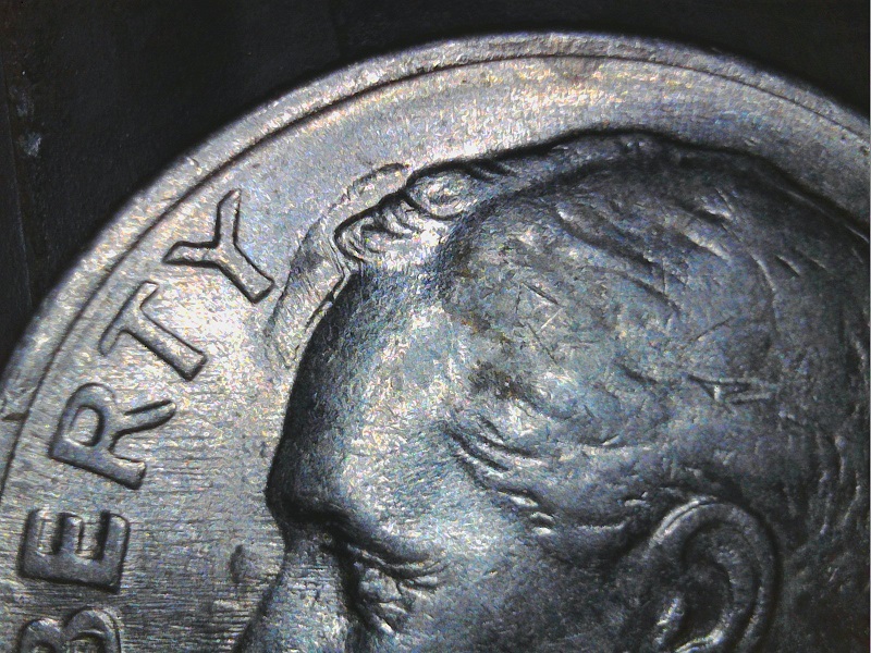 1989-P-Roosevelt-Dime-?-Marking-Forehead-And-Nose