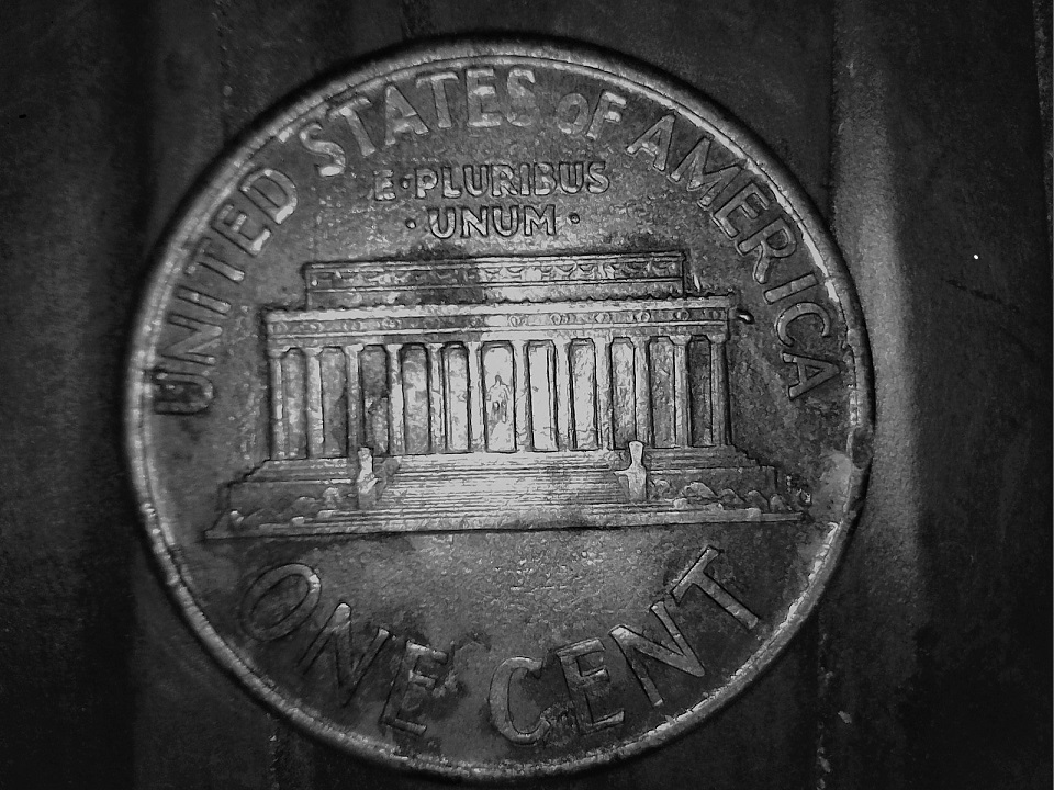 1989-D-LMC-Has-Faucet-On-Top-Rt-End-Of-Memorial