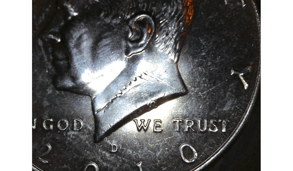 2010-D-Half-Dollar-Marks-On-Neck-PMD-?