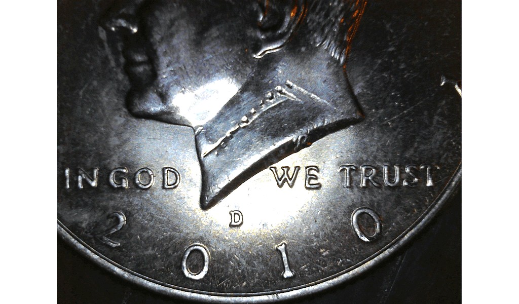 2010-D-Half-Dollar-Marks-On-Neck-PMD-?