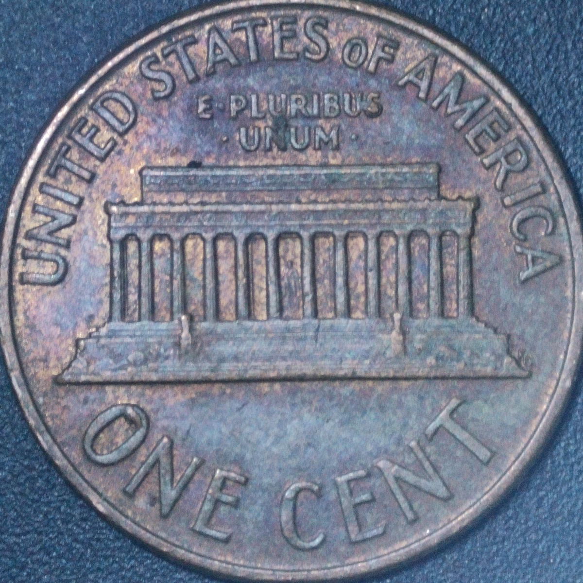 1960-D-LMC:-Bottom-Of-S-In-Pluribus-Filled