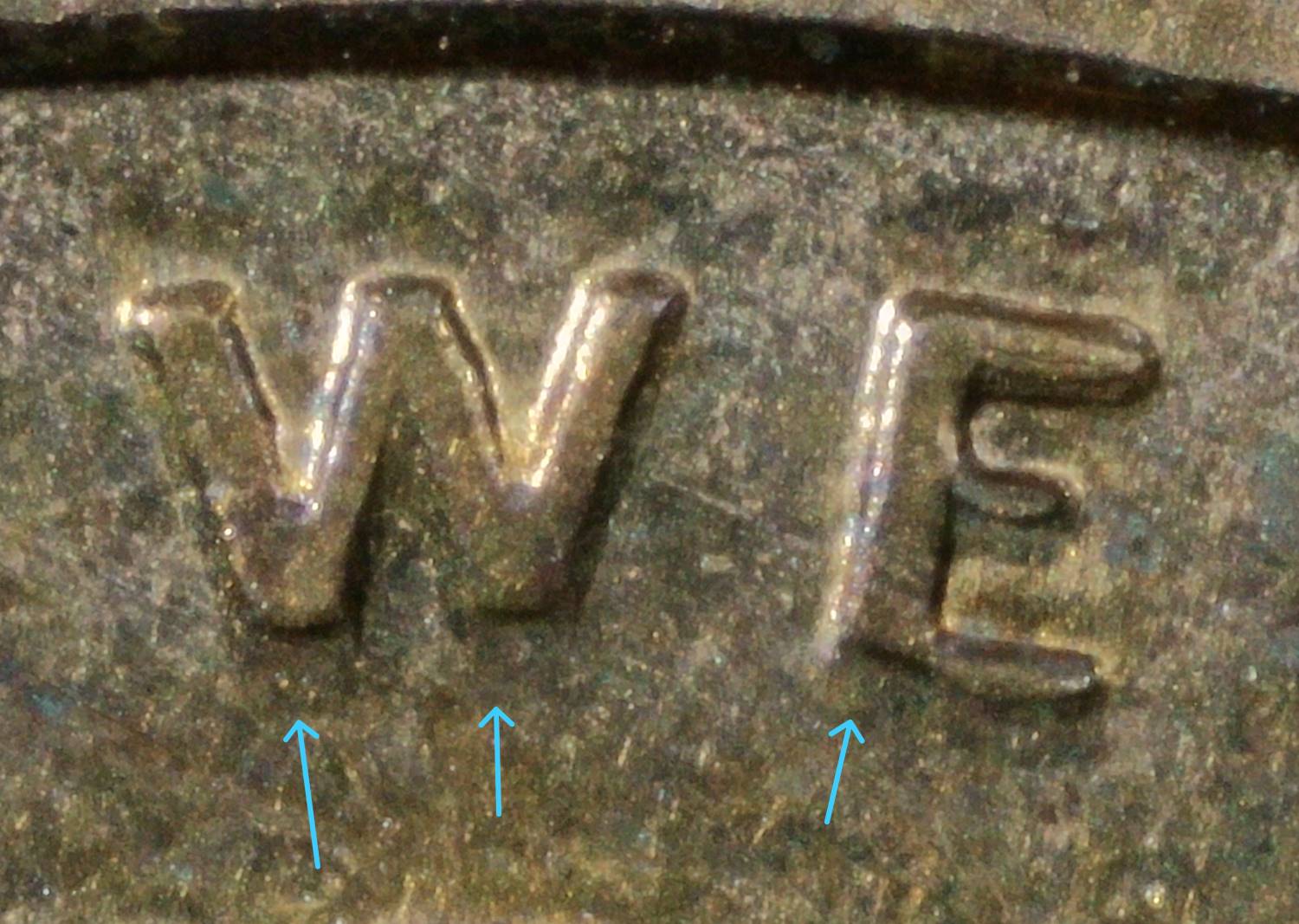 2000-LMC:-Weird-Lettering