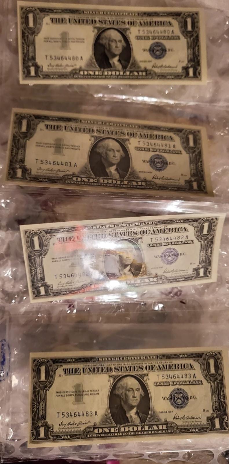 4-1957-$1-Bill-Uncirculated-With-Back-To-Back-Serial-Number