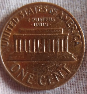 1972-Lincoln-Memorial-Cent-Looks-Like-The-Memorial-Steps-Misplaced