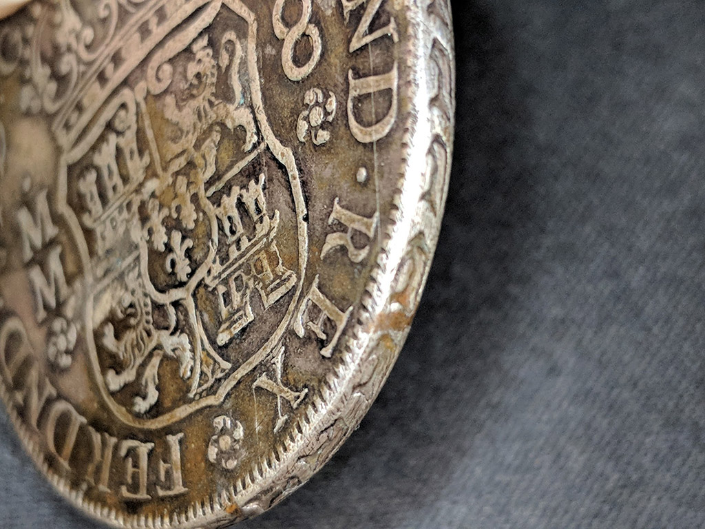 Counterfeit-8-Reales-Pillar-Dollar?
