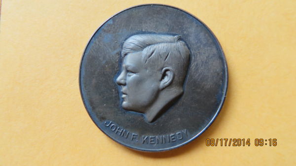 Mexican-1963-Kennedy-Memorial-Medal-Real-Or-Fake