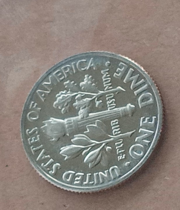 Looking-For-Help-From-Others-To-Get-An-Idea-Of-The-Grade-Of-This-1985-S-Roosevelt-Proof-Dime