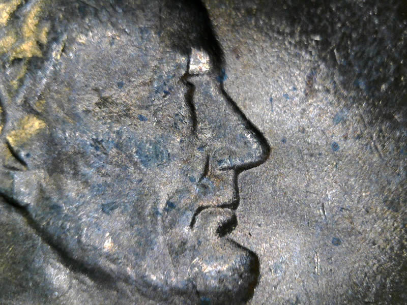 1978-P-LMC-Die-Clash-In-Face,-Eyebrow-Banged---Can't-Make-Out-Neck-Design