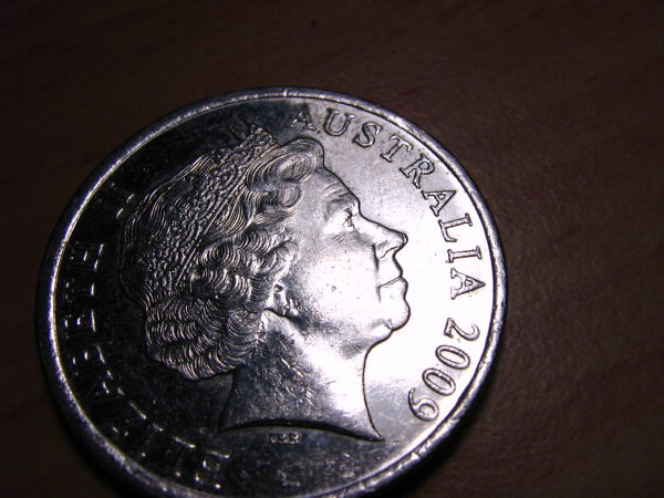 10-Cent-2009---Cud,-Doubling-Or-Just-A-Squashed-Nose?