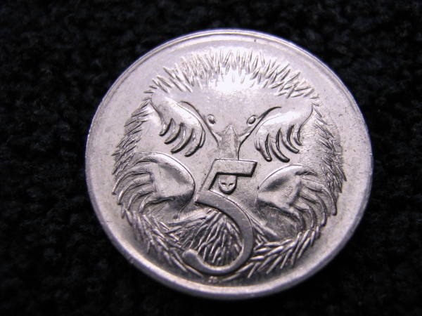 5-Cent-Coins---1987-88---Is-This-Normal?