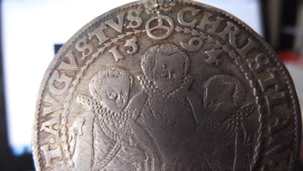 Doubts-About-1594-Saxon-'Dreibruedertaler'-Coin