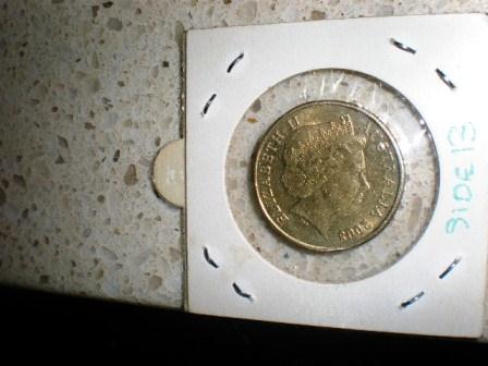 1995-20c-Struck-On-A-Thai-Temple-Token-A-Double-Head-$1-2008