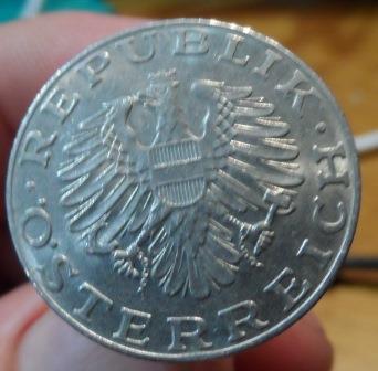 1974-Austrian--10-Shilling-Is-It-Magnetic