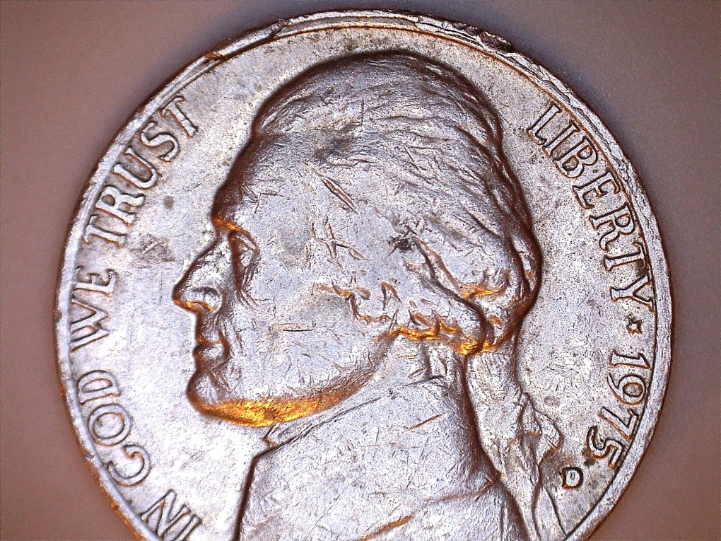 Possible-Cud-On-1975-D-Jefferson-Nickel?