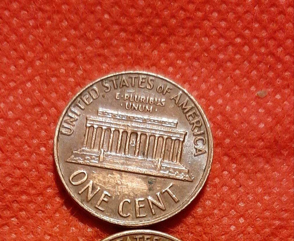 How-Do-I-Know-What-Marks-Are-From-The-Press-And-What-Are-From-Wear?-1969-D-Cents