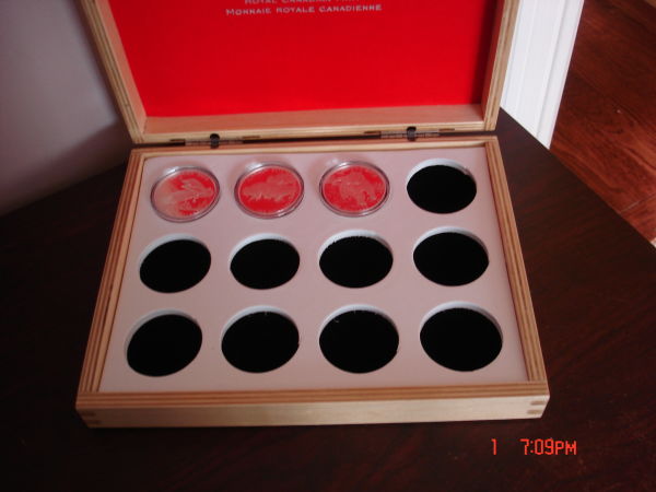 RCM-Display-Box