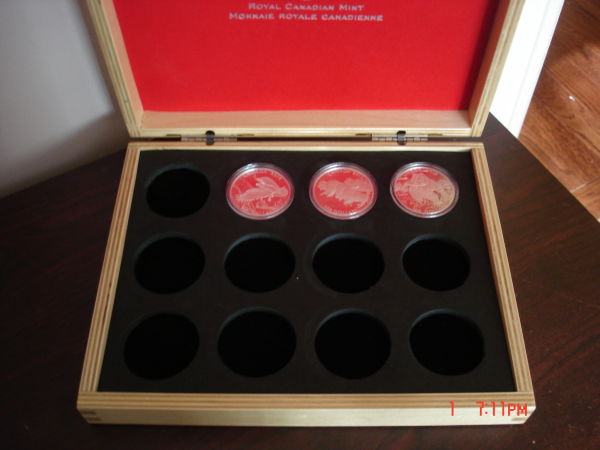 RCM-Display-Box