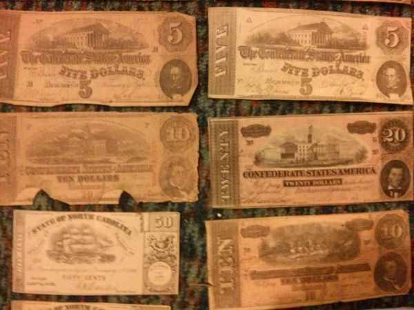 I-Got.these-Awsome.confederate-Notes.but-Look
