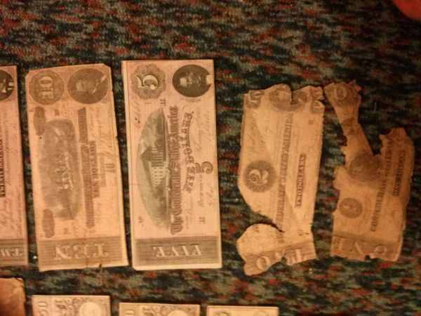 I-Got.these-Awsome.confederate-Notes.but-Look