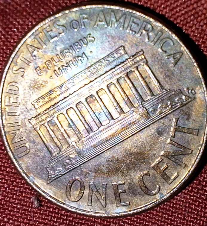 Help!--2005-Penny,-Is-It-A-DDR/-DDO?-Or--Both-Rare-I-Know-?-Also-Has-Weird-Color