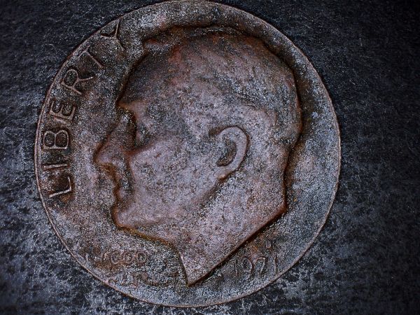Very-Strange-1971-D-Dime