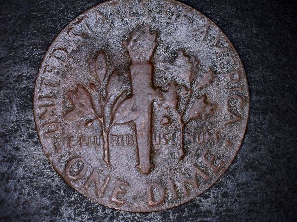 Very-Strange-1971-D-Dime