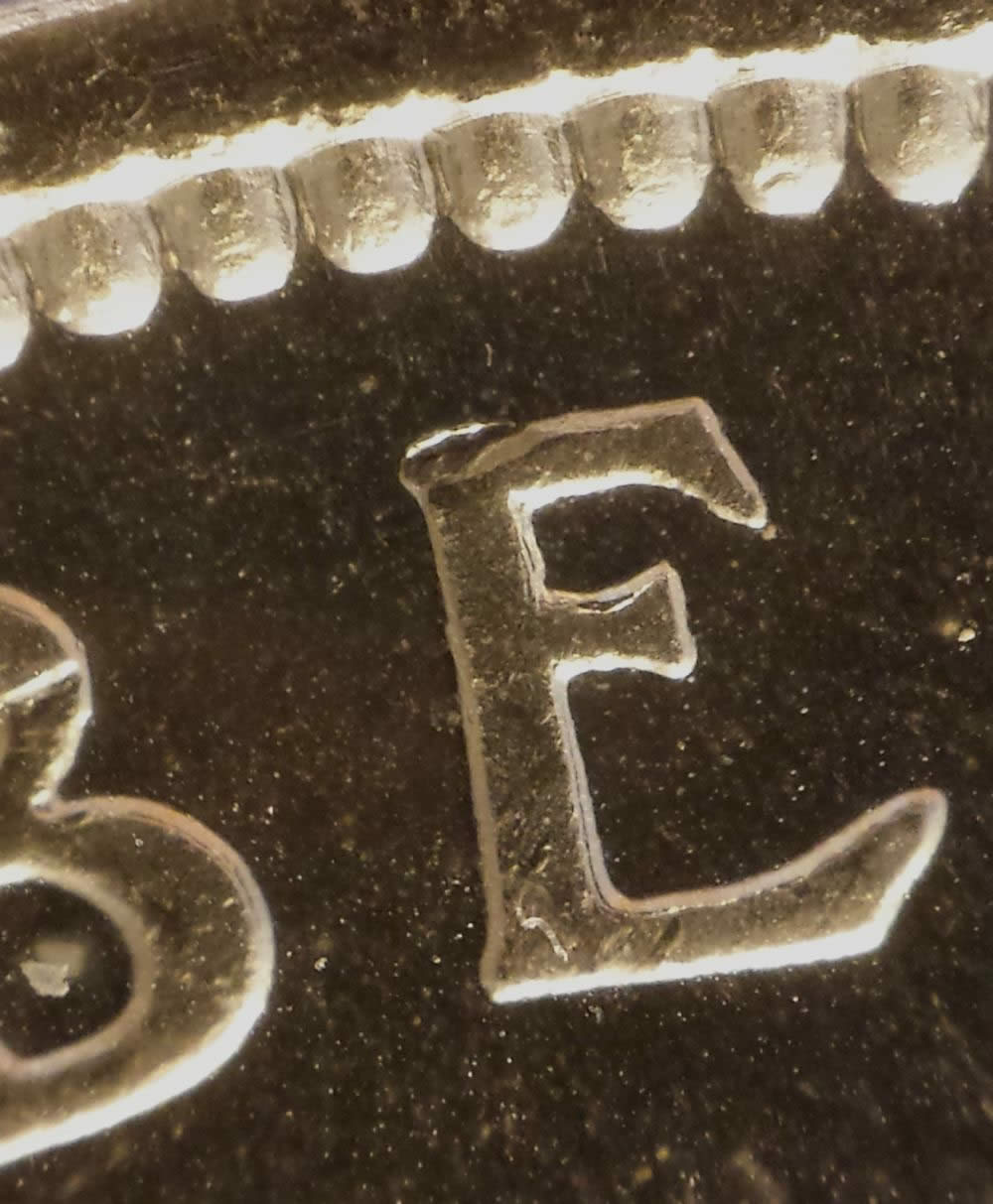 1962-Dollar-With-Die-Cracks-Reverse-And-Obverse---Close-Ups