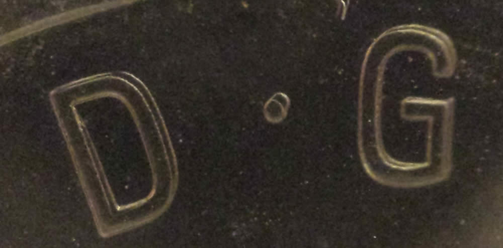 2013-Toonie-And-Loonie-With-Hub-Doubling-From-Uncirc.-Set