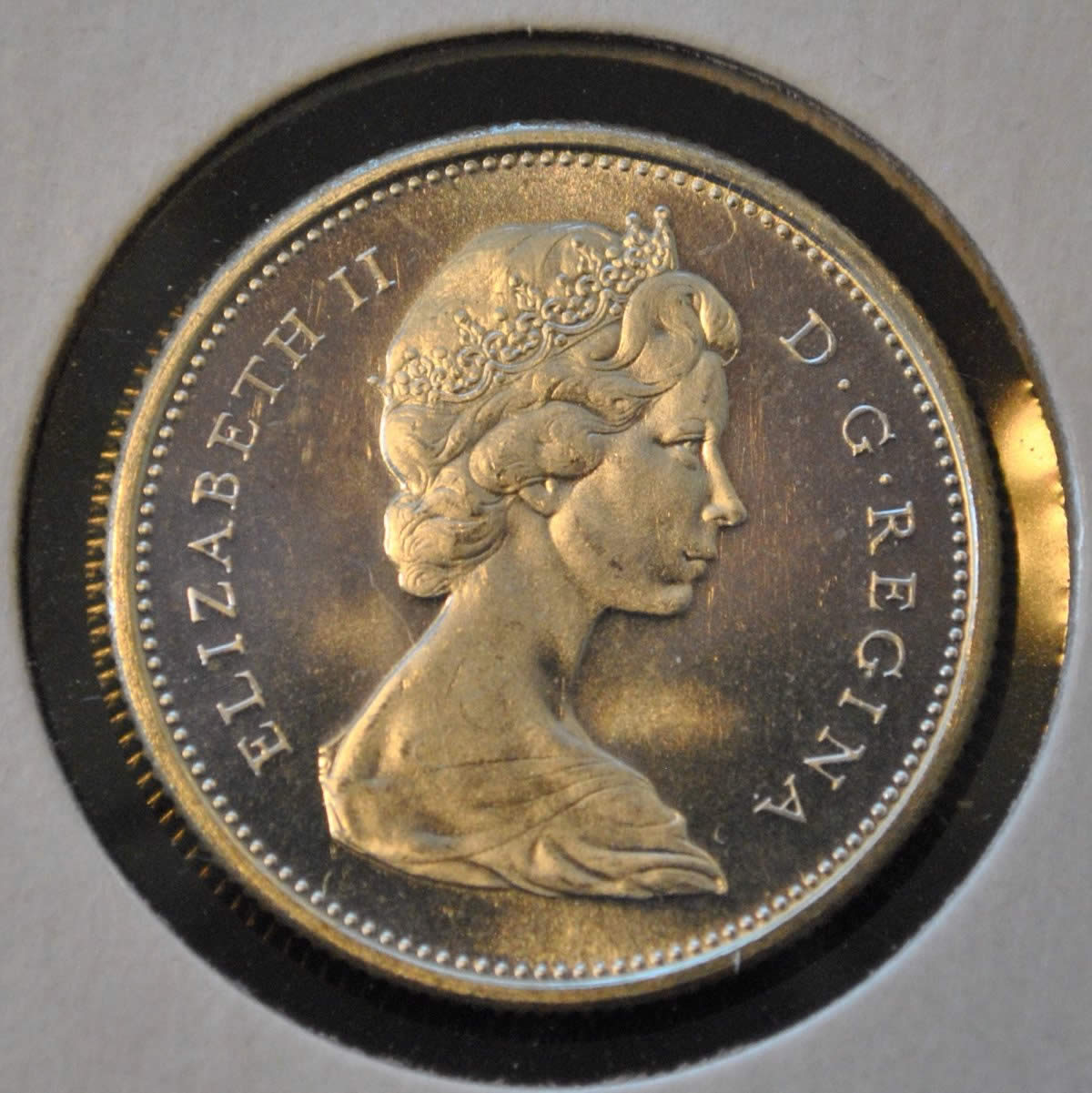 1968-Roll-Of-Silver-Quarters---Broken-Open-Pictures