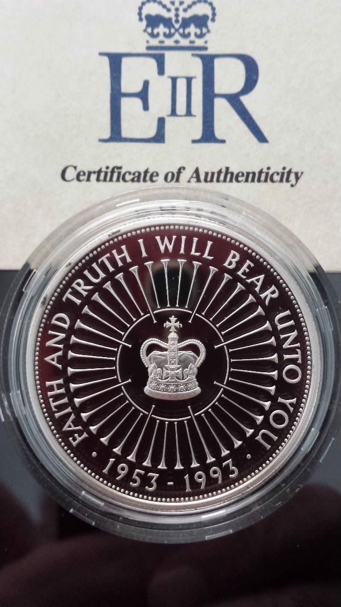 Two-Silver-Proof-Crowns-1987-Tristan-Da-Cunha-And-1993-Coronation-40th-Anni