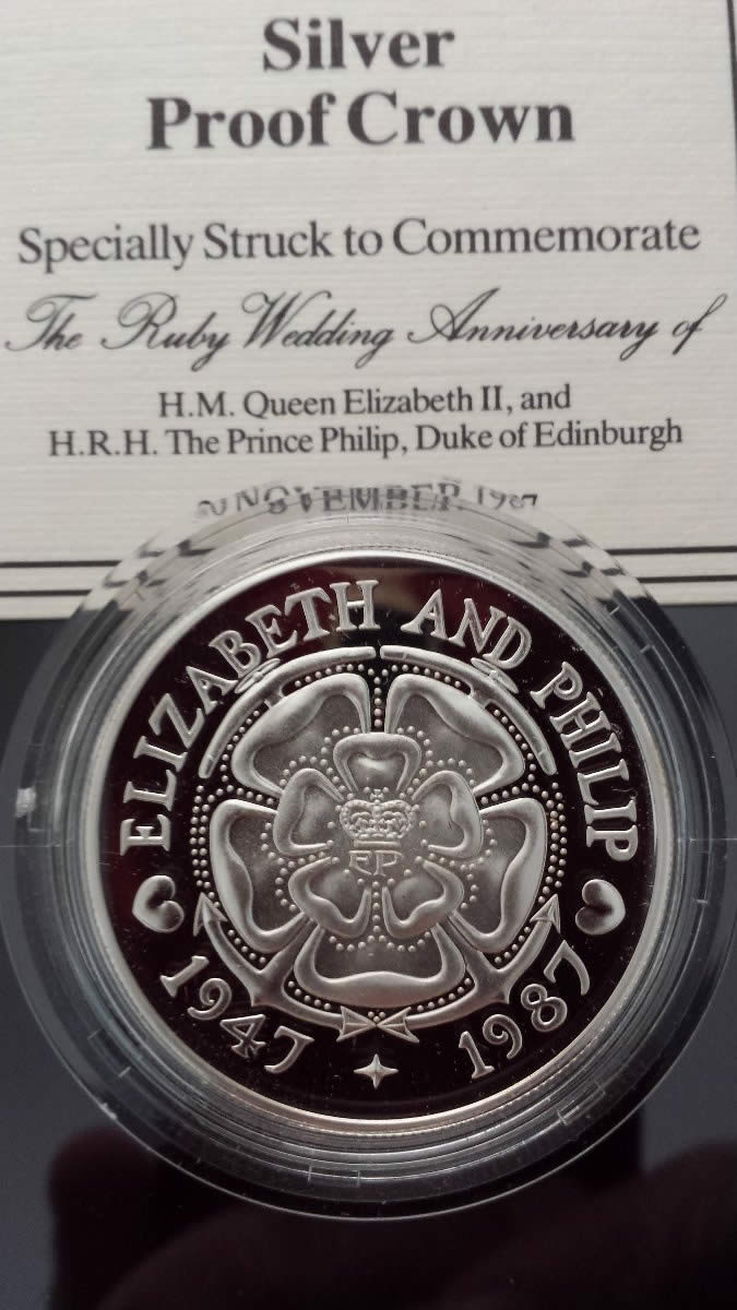 Two-Silver-Proof-Crowns-1987-Tristan-Da-Cunha-And-1993-Coronation-40th-Anni