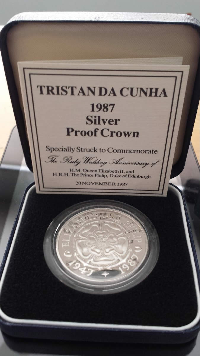 Two-Silver-Proof-Crowns-1987-Tristan-Da-Cunha-And-1993-Coronation-40th-Anni