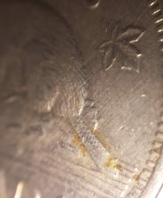 1992-5-Cents-Parallel-Striations-From-Field-Through-Devices-On-Reverse