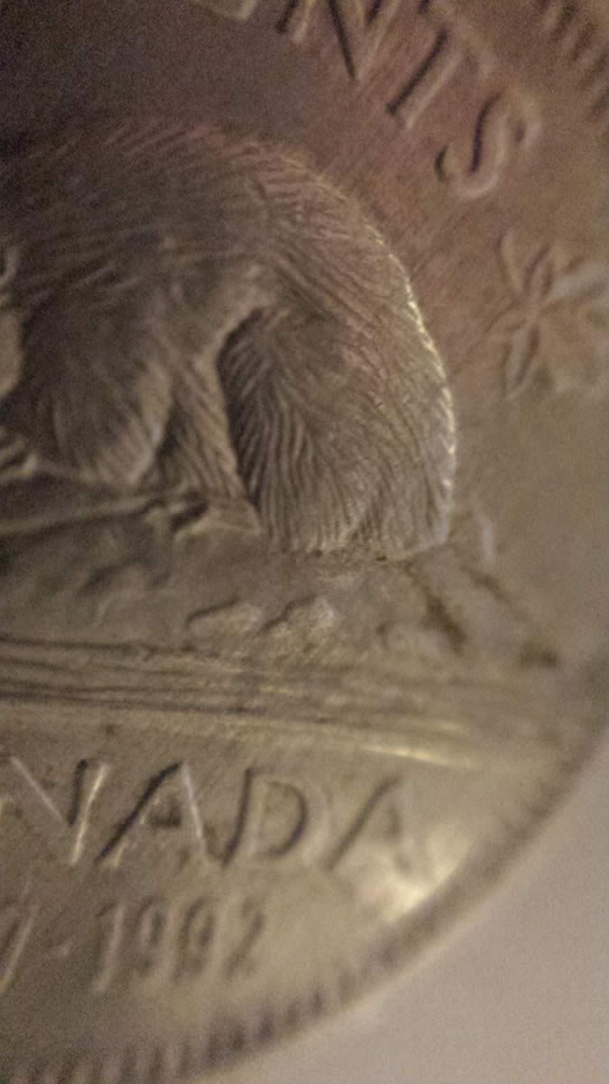1992-5-Cents-Parallel-Striations-From-Field-Through-Devices-On-Reverse