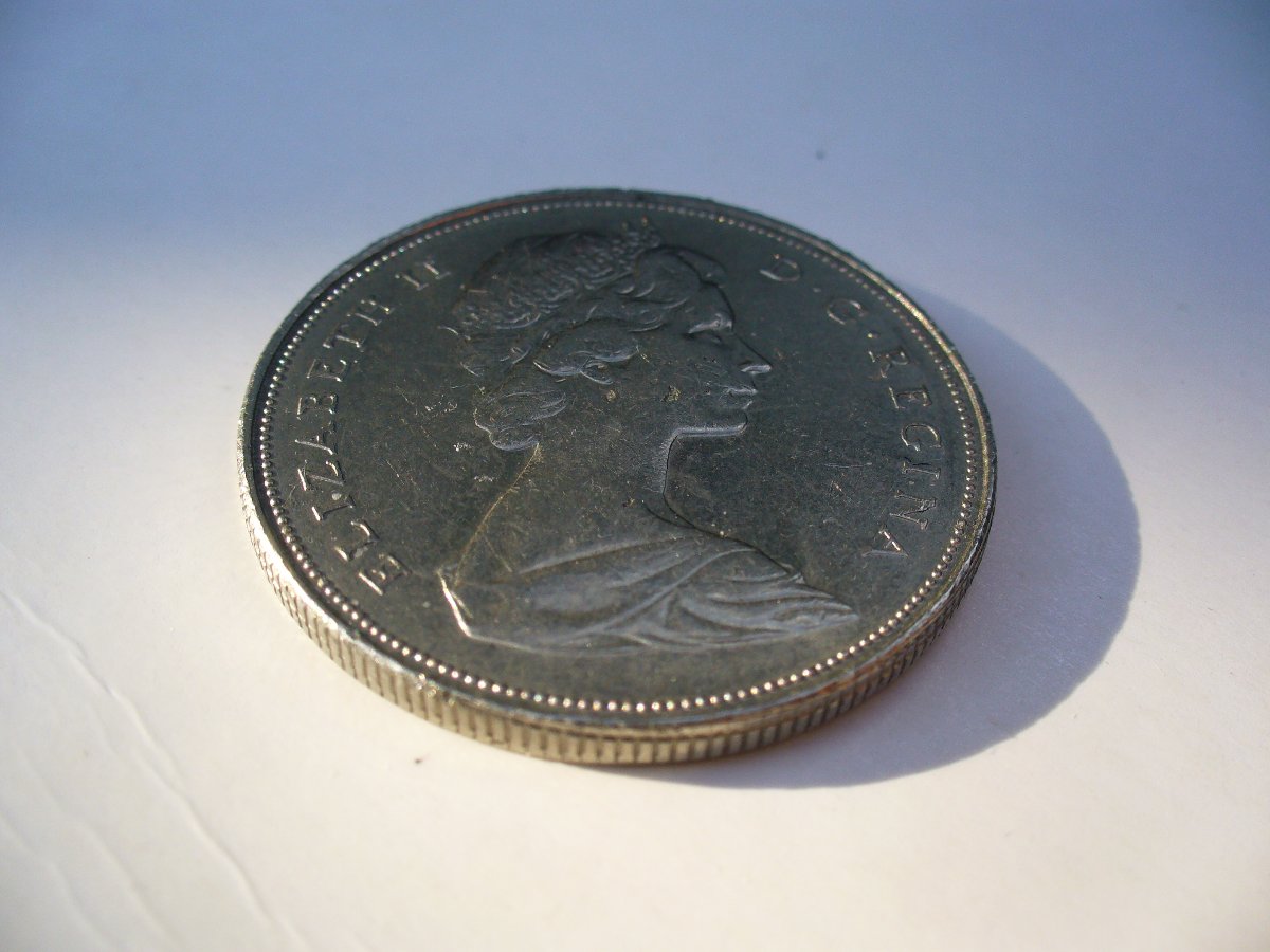 1968-Canada-Nickel-Dollar--Looking-For-An-Explantion.