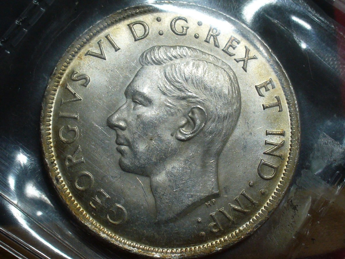 1938-Canada-1$-Coin..-Grade-Opinions-Are-Welcomed..