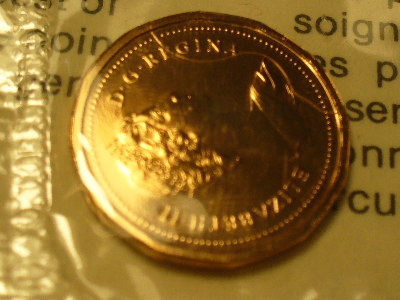 1982-Canada-Penny/Cent-Struck-Thru,-Still-Sealed-In-Set..?