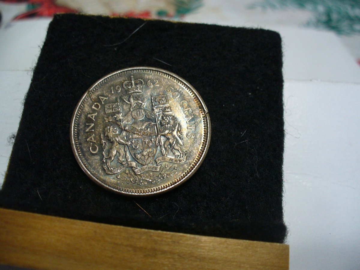 Incomplete-Clip?-1960-Canada-Half-Dollar...