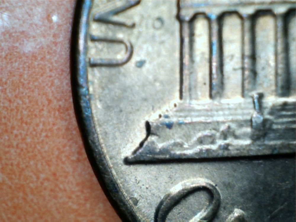 1983-Die-Cracks-On-Reverse