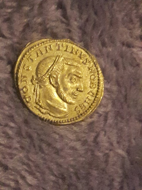 Roman-Constantine-Coin?--Please-Help-ID