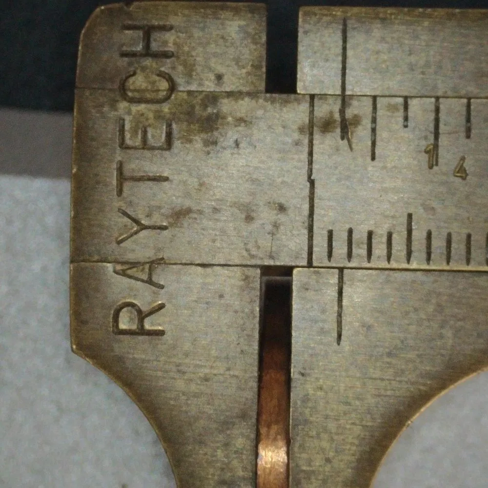 1995-?-LMC-Penny-/-RIDB,-Struck-Through-Grease,-Thick-Rim,-Spike-Head,-Possible-DDR