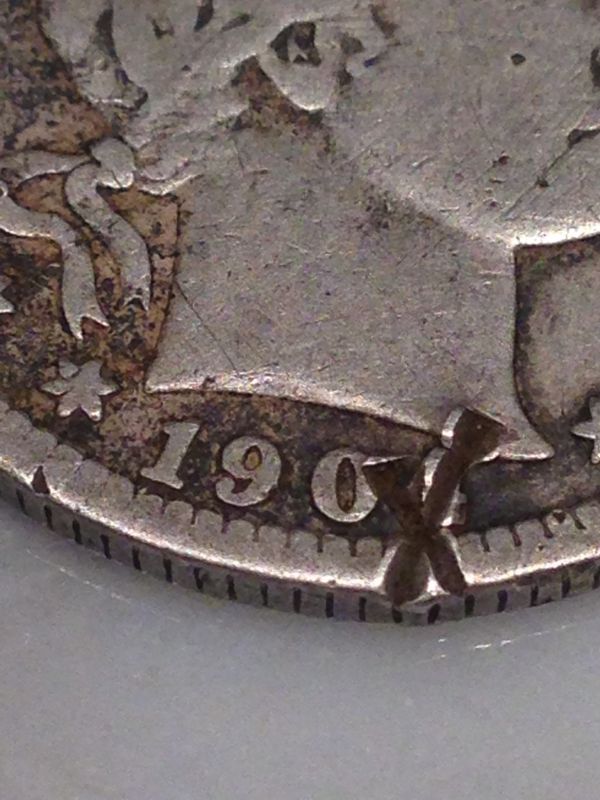 Help!!-1901-Barber-Quarter-With-Very-Bizarre-Markings.