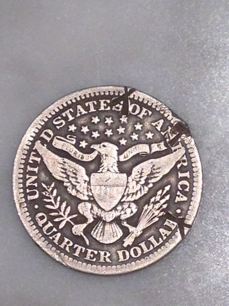 Help!!-1901-Barber-Quarter-With-Very-Bizarre-Markings.