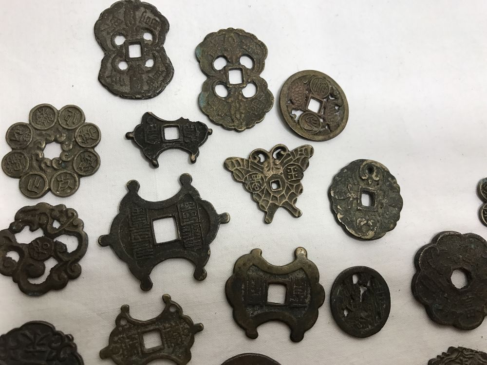 I-Am-New-And-Looking-For-Help-To-Identify-The-Mystery-Coins
